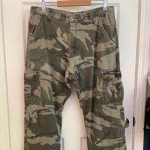 Wrangler Camo Cargo Fleece Lined Relaxed Fit Pants